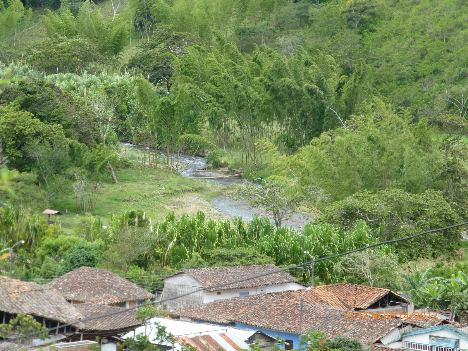 Río San Quininí, corregimiento El Naranjal - Bolívar - Valle del Cauca
